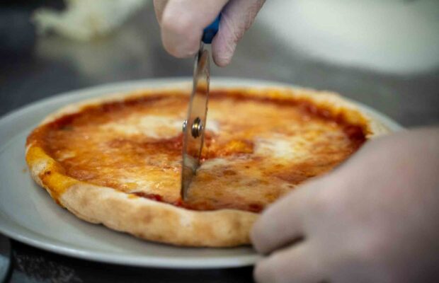 Mani in pasta: la nuova squadra di pizzaioli è pronta