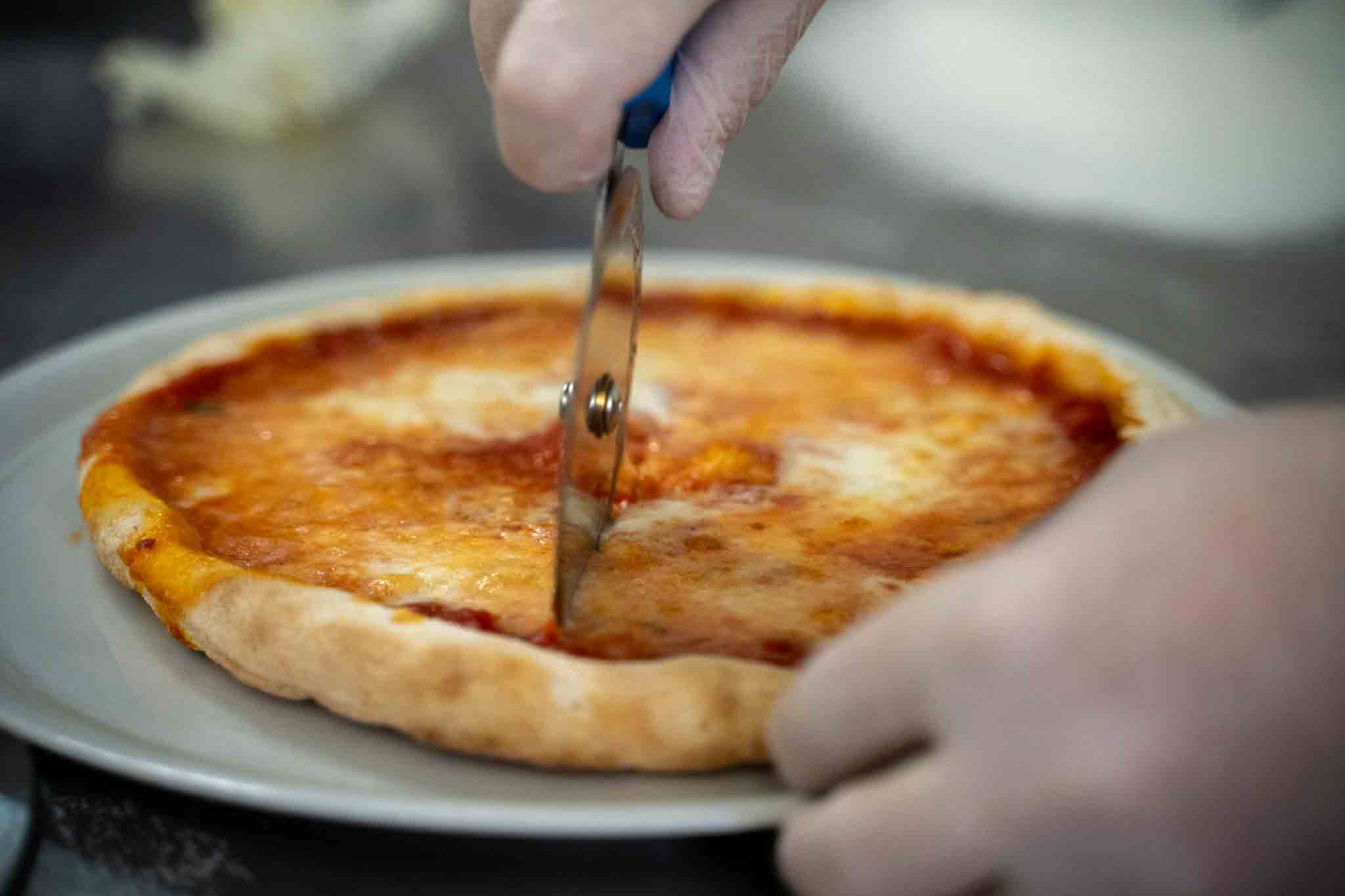 Mani in pasta: la nuova squadra di pizzaioli è pronta